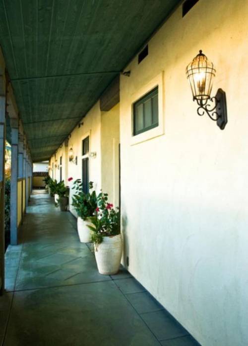 Sonoma Creek Inn