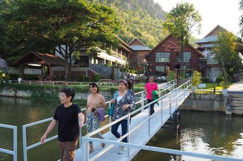Plakan Resort