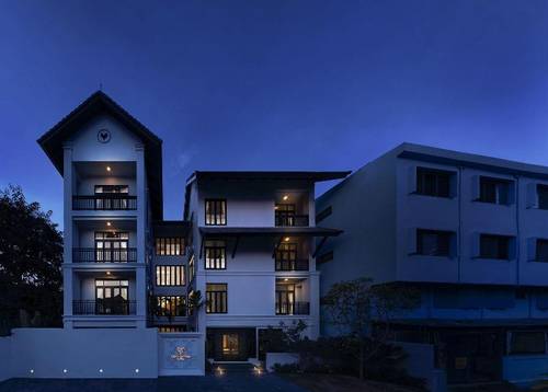 Cheeva Dee Hotel