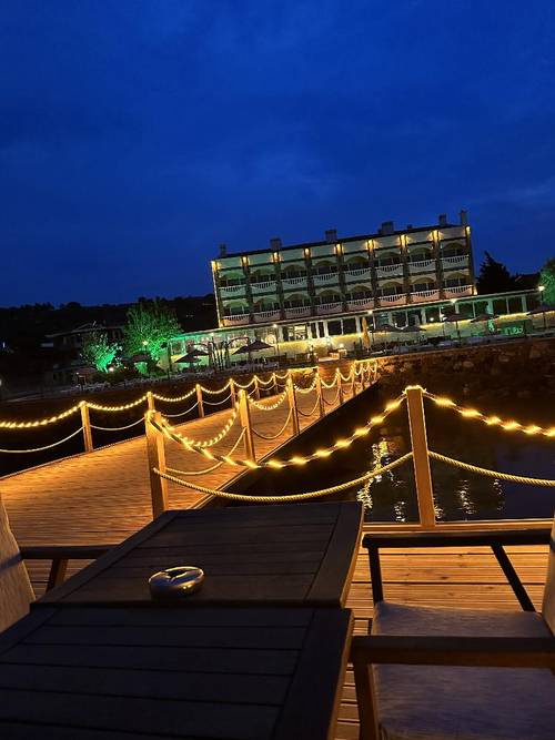 Cunda Basel Hotel
