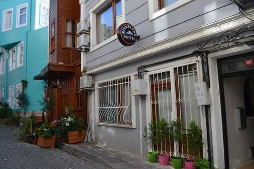 Riverland Suites & Apart Hotel