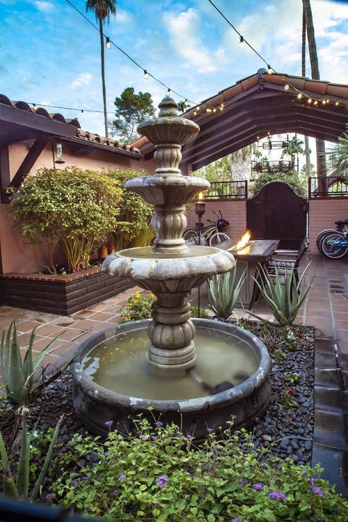 Hotel California