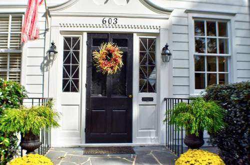 The Holly And Ivy Inn