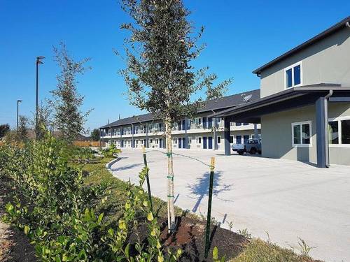 Empire Inn Cypress