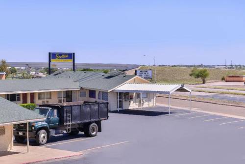 Scottish Inns & Suites