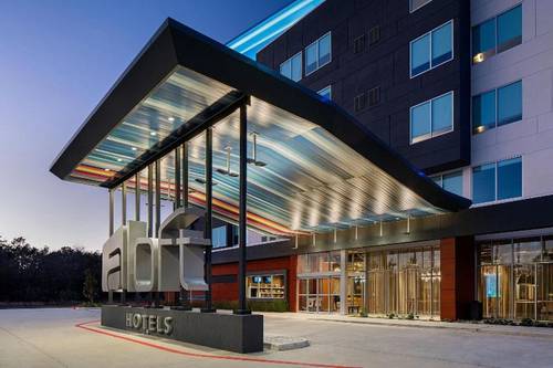 Aloft Houston Shenandoah