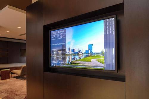 Courtyard By Marriott Toledo North