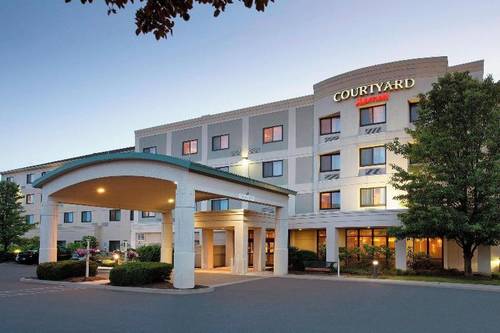 Courtyard By Marriott Middletown Goshen
