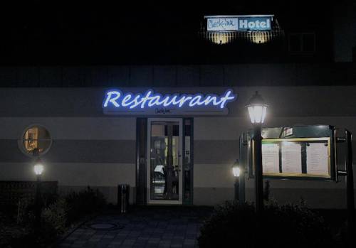 Check Inn Hotel