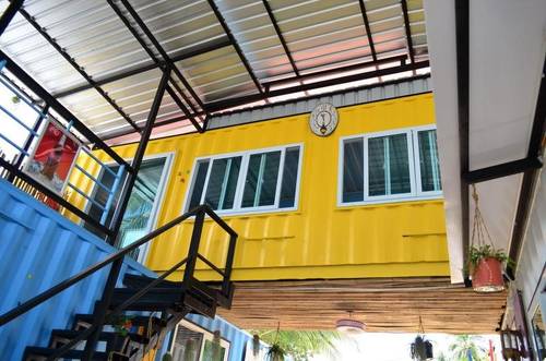 Think & Retro Cafe Lipa Noi Samui