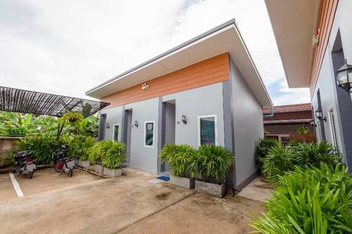 1121 Phuree Resort