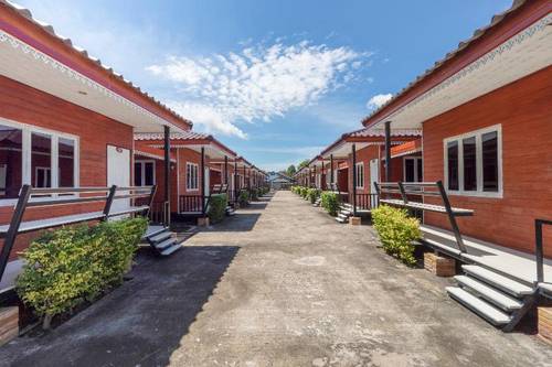 OYO 1166 Train Way Resort