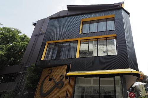 OYO 937 The​ Unique​ S​ Hotel​