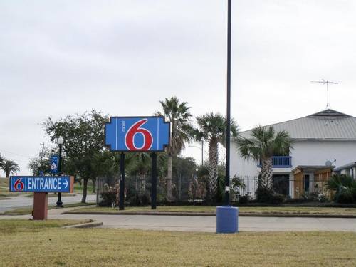 Motel 6 Freeport, TX