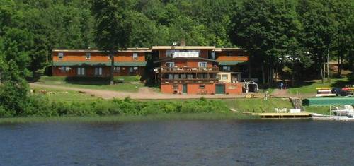 AJ's Walleye Lodge