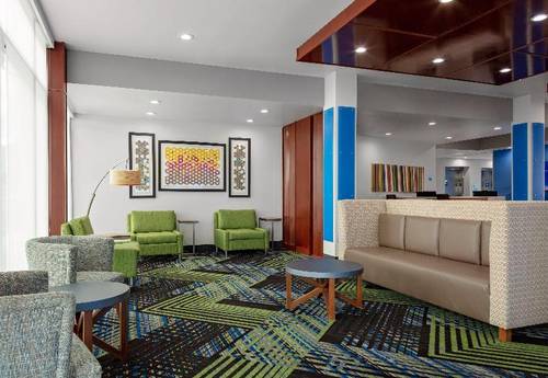 Holiday Inn Express & Suites El Paso North