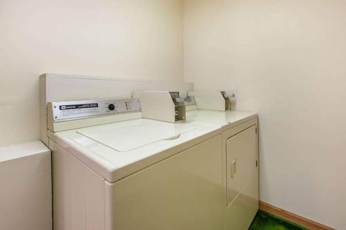 Apple Tree Inn SureStay Collection by Best Western