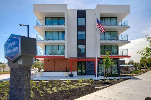 Hampton Inn & Suites Sunnyvale/Silicon Valley, CA