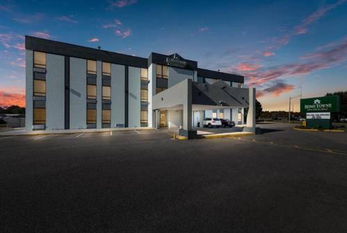 HomeTowne Studios Newport News - Hampton West