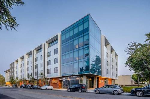 Shashi Hotel Mountain View, an Urban Resort