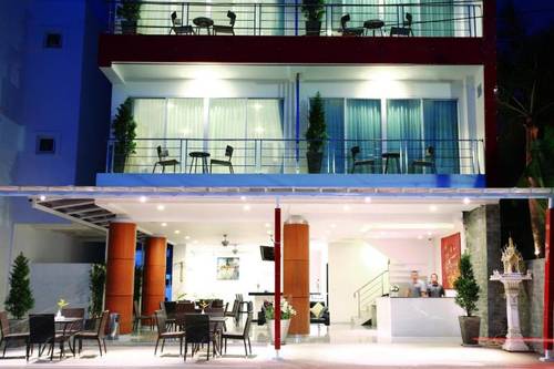 One World One Home Naiharn Hotel by ZUZU