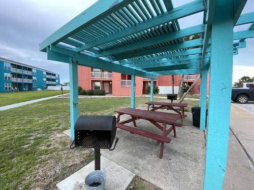 Executive Keys Condominiums on the Beach