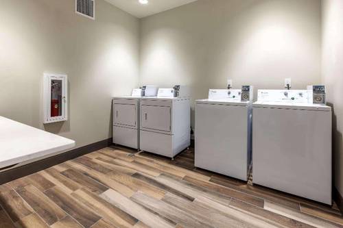 La Quinta Inn & Suites by Wyndham Middletown
