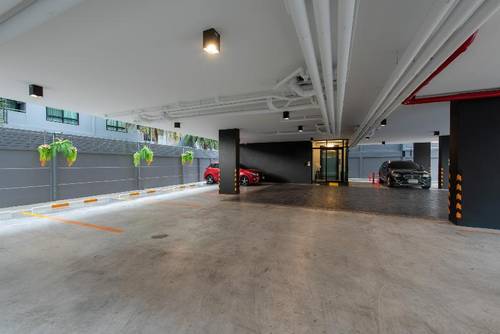Metro Hotel Ratchada 36 by ZUZU