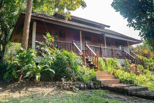 Bhupimarn Garden House by ZUZU