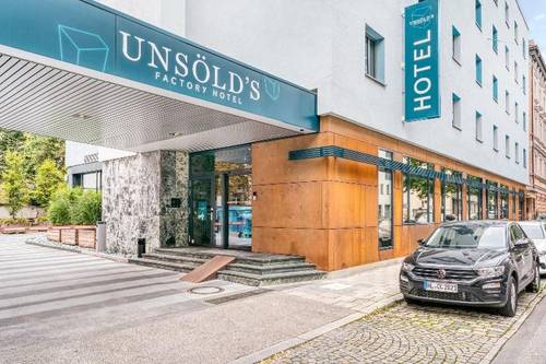 UnsÃ¶lds Factory Hotel