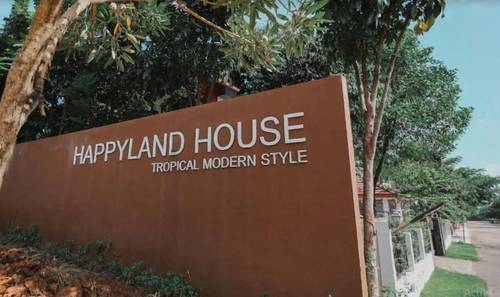 Happyland Residence