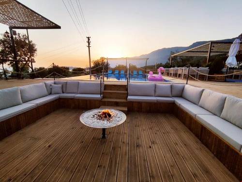 The Luxury Shelters