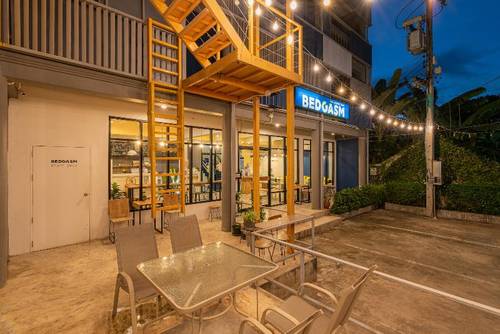 BEDGASM Hotel x Cafe