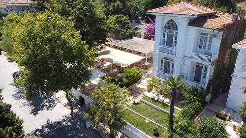 Ikigai Hotel Villa Rifat