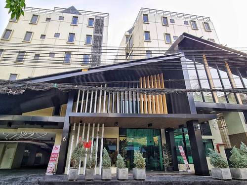 Thana Wisut Hotel