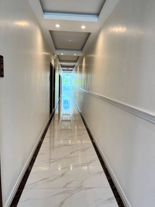 Anwari Hotel By Zuzu