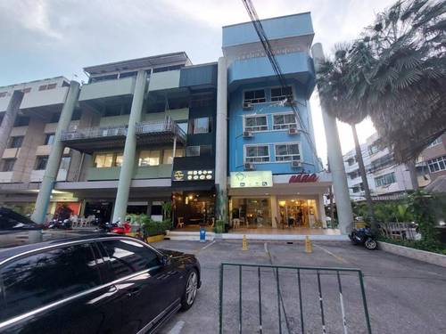 V Check Inn Sukhumvit 22
