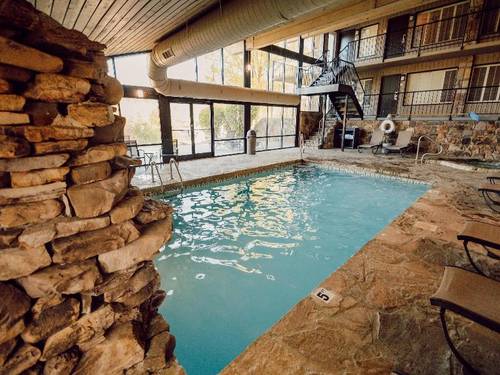 Tremont Lodge Resort