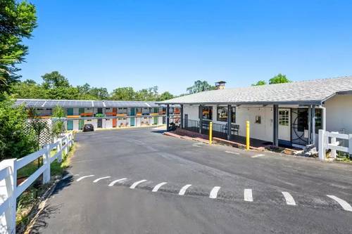 Quality Inn & Suites Jackson CA