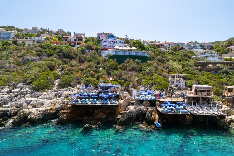 Arpia Hotel