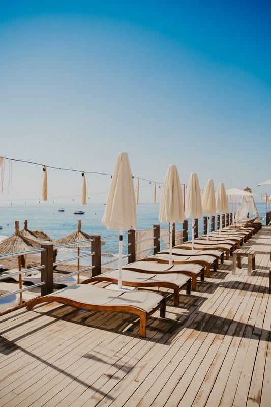 Echinus Hotels