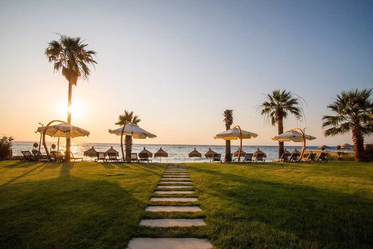 Maia Luxury Beach Hotel & Spa