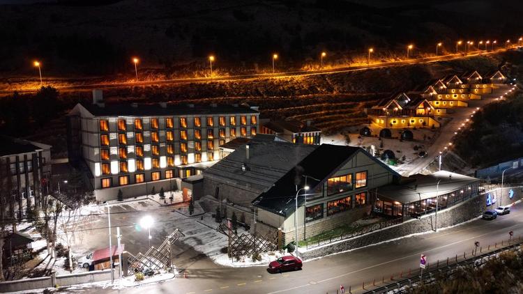 Snowdora Hotels & Villas