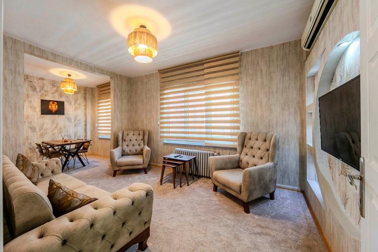 Palas Suite 13