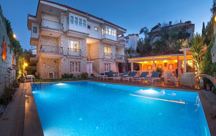 Derin Konak Otel