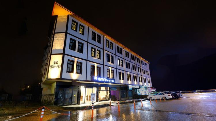 Simra Otel