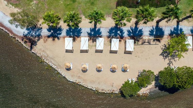 Chillos Beach