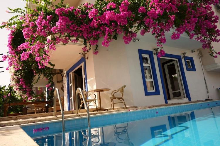 Selenya Apart Hotel