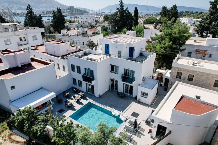 Swan Boutique Hotel
