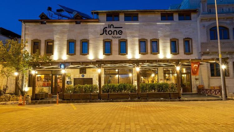 İn Stone House